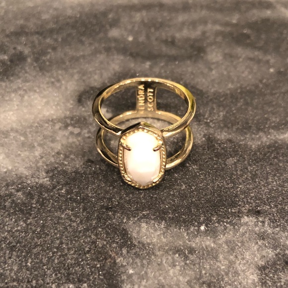 Kendra Scott Jewelry - Kendra Scott Elyse Ring